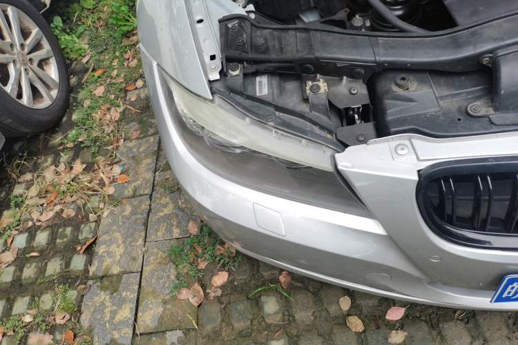 Used BMW 3 Series 2009 320i Sport Edition Right Front Headlight