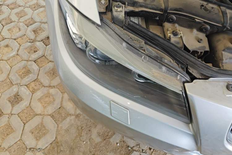 Used BMW 3 Series 2009 320i Sport Edition Right Front Headlight