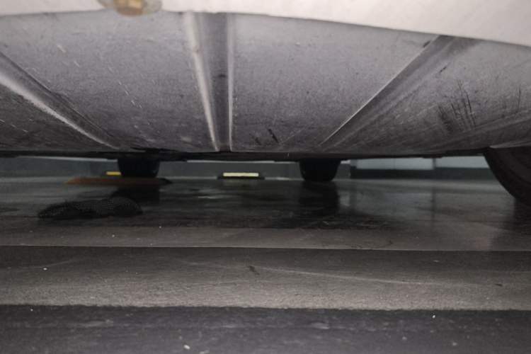 Used BMW 3 Series 2009 330i two-door coupe Chassis Front