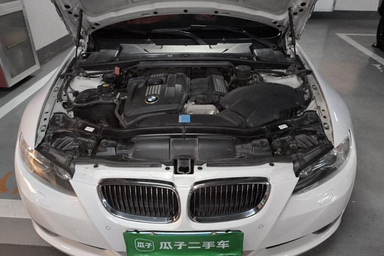 Used BMW 3 Series 2009 330i two-door coupe Engine Bay