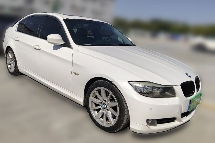 Used BMW 3 Series 2009 335i Front Right 45 Deg