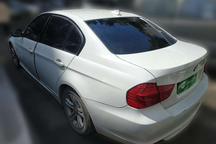Used BMW 3 Series 2009 320i Luxury Edition Rear Left 45 Deg