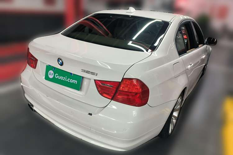 Used BMW 3 Series 2009 325i Sport Edition Rear Right 45 Deg
