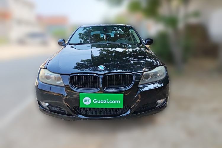 Used BMW 3 Series 2010 320i Luxury Model Front