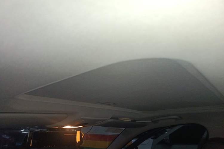 Used BMW 3 Series 2010 320i Luxury Model Headliner