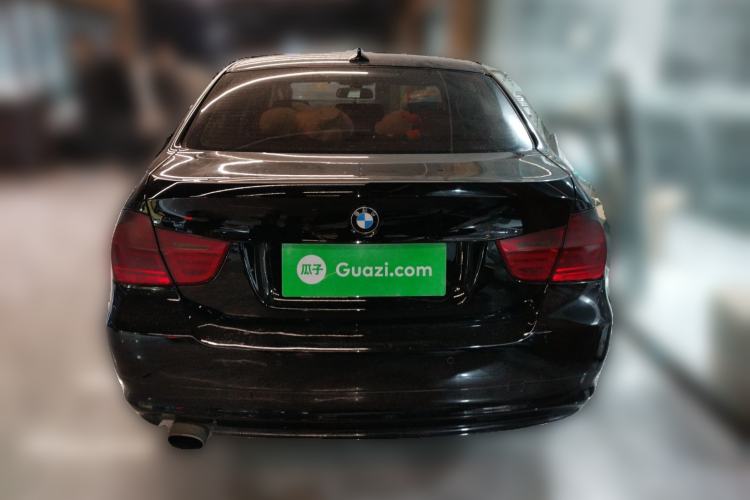 Used BMW 3 Series 2010 320i Luxury Model Rear