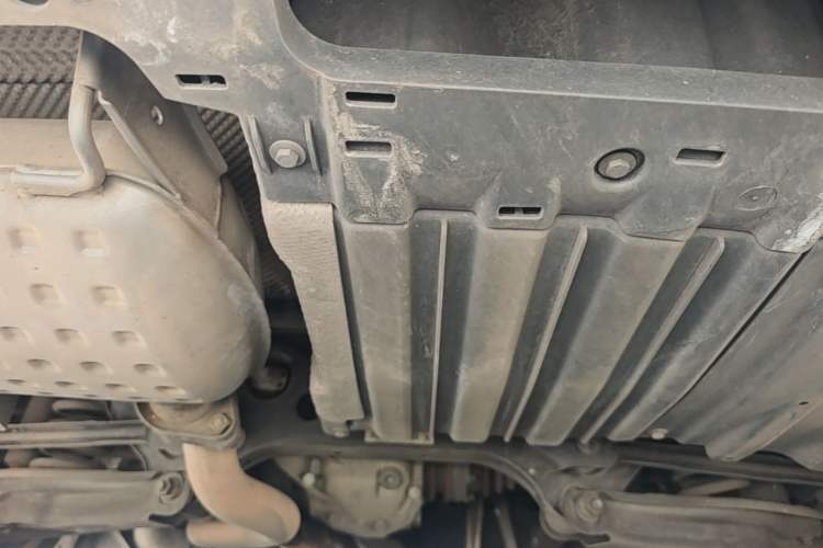 Used BMW 3 Series 2010 320i Luxury Model Chassis Rear