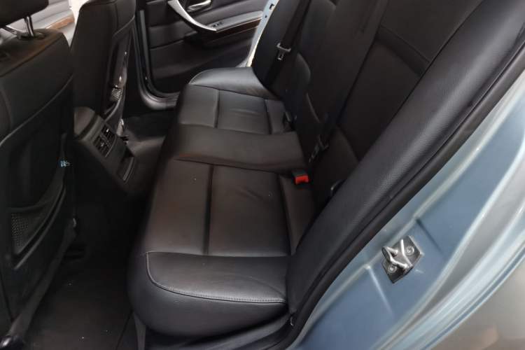 Used BMW 3 Series 2010 320i Luxury Model Left Rear Seat