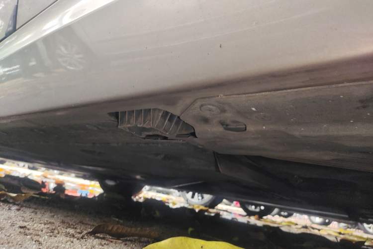 Used BMW 3 Series 2010 320i Luxury Edition Chassis Rear Left