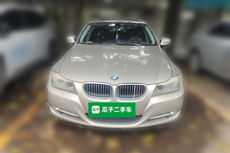 Used BMW 3 Series 2010 320i Luxury Edition Front