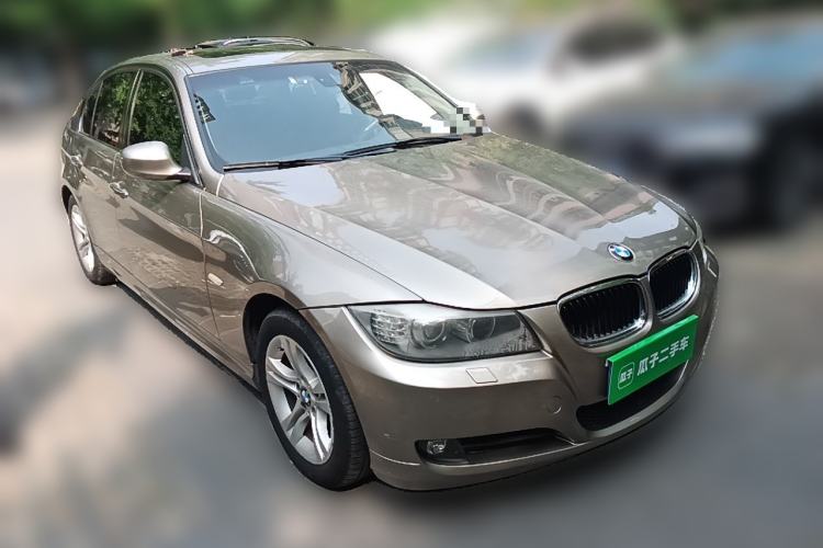 Used BMW 3 Series 2010 320i Sport Edition Front Right 45 Deg