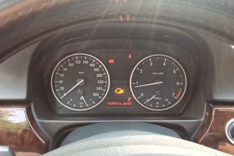 Used BMW 3 Series 2010 320i Sport Edition Instrument Cluster