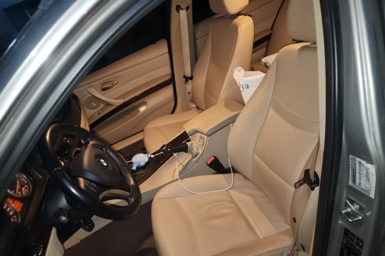 Used BMW 3 Series 2010 325i Luxury Model Left Front Seat