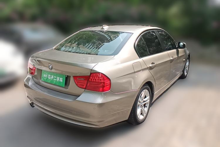 Used BMW 3 Series 2010 320i Sport Edition Rear Right 45 Deg