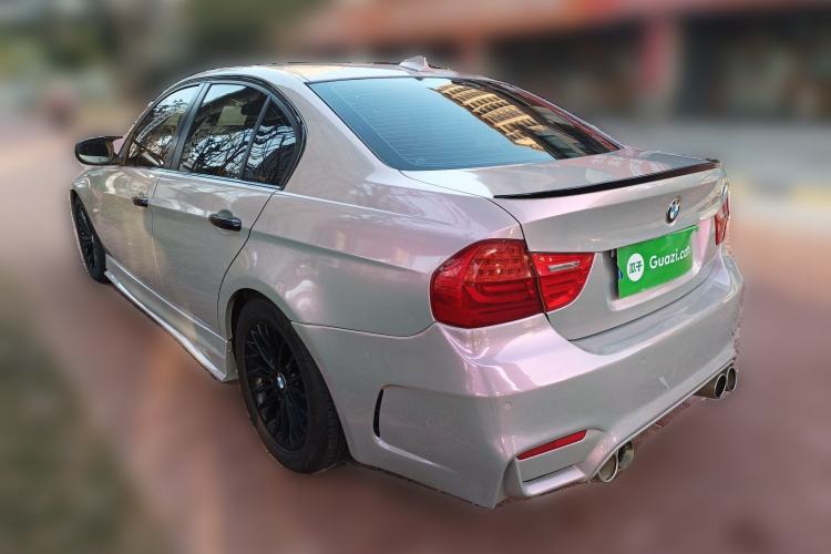 Used BMW 3 Series 2010 320i Luxury Model Rear Left 45 Deg
