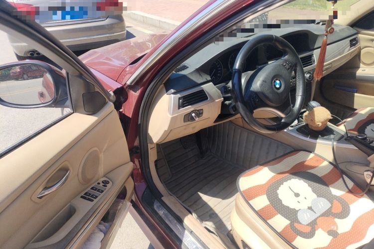 Used BMW 3 Series 2010 320i Luxury Model Driver Seat