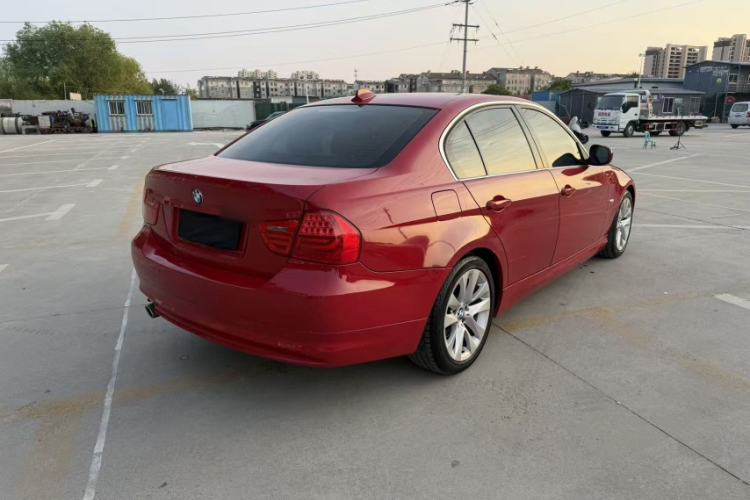 Used BMW 3 Series 2010 320i Luxury Edition Exterior 5