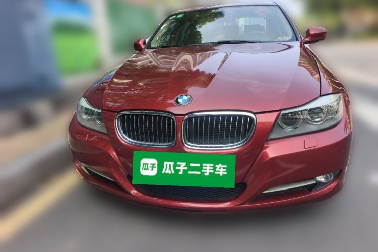 Used BMW 3 Series 2010 320i Luxury Model Front