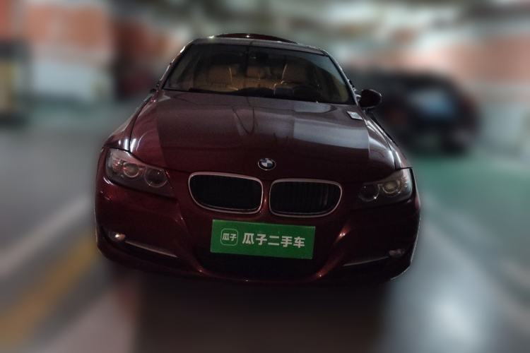Used BMW 3 Series 2010 320i Luxury Model Front