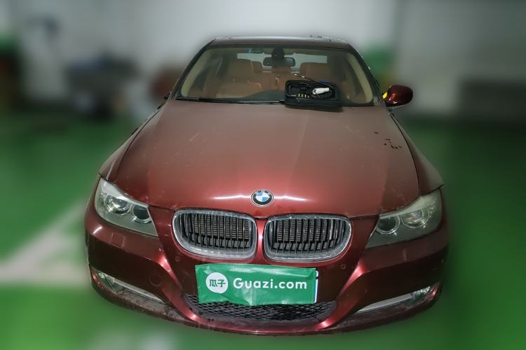 Used BMW 3 Series 2010 320i Luxury Model Front