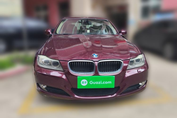 Used BMW 3 Series 2010 320i Luxury Model Front