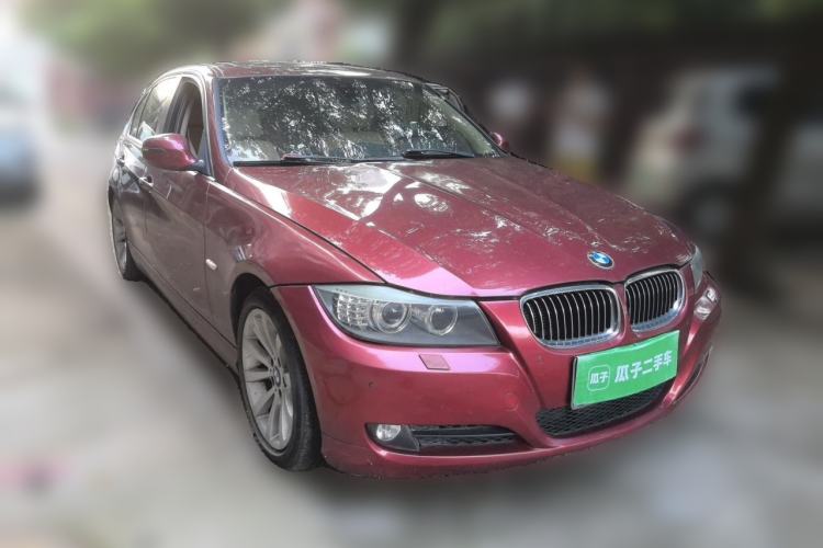 Used BMW 3 Series 2010 325i Luxury Edition Front Right 45 Deg