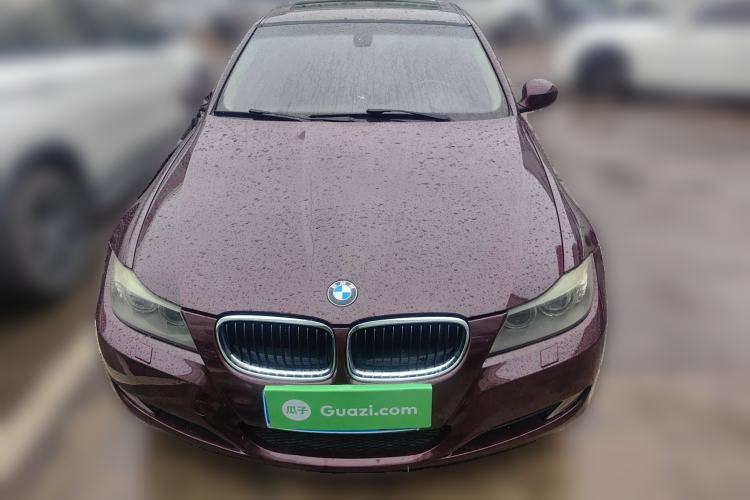 Used BMW 3 Series 2010 320i Luxury Model Front