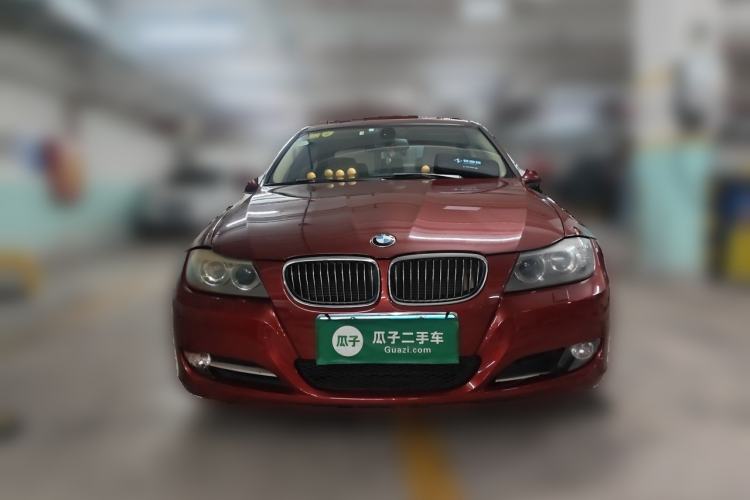 Used BMW 3 Series 2010 320i Luxury Model Front