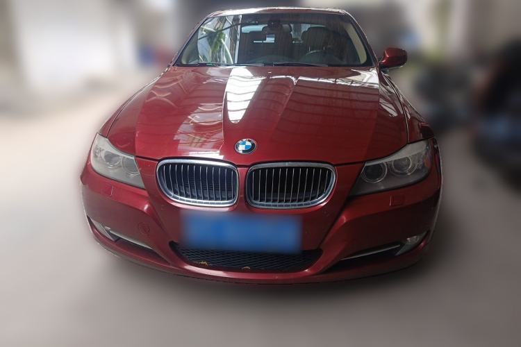 Used BMW 3 Series 2010 320i Luxury Model Front