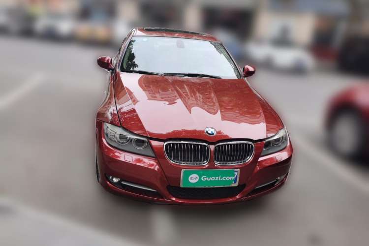 Used BMW 3 Series 2010 320i Luxury Model Front