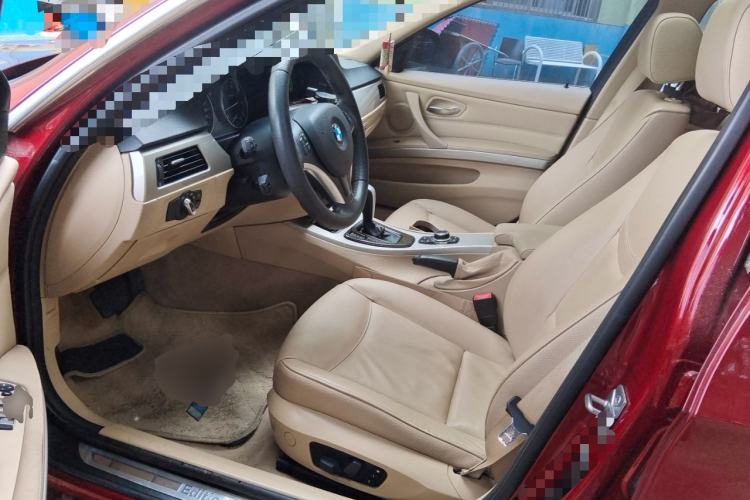 Used BMW 3 Series 2010 320i Luxury Model Left Front Seat