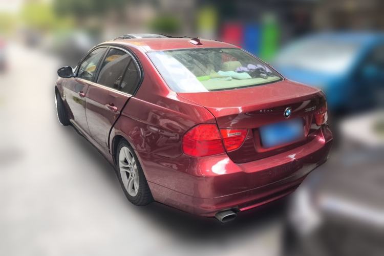 Used BMW 3 Series 2010 320i Luxury Model Rear Left 45 Deg