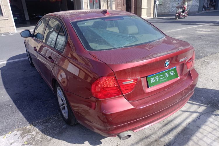 Used BMW 3 Series 2010 320i Luxury Model Rear Left 45 Deg