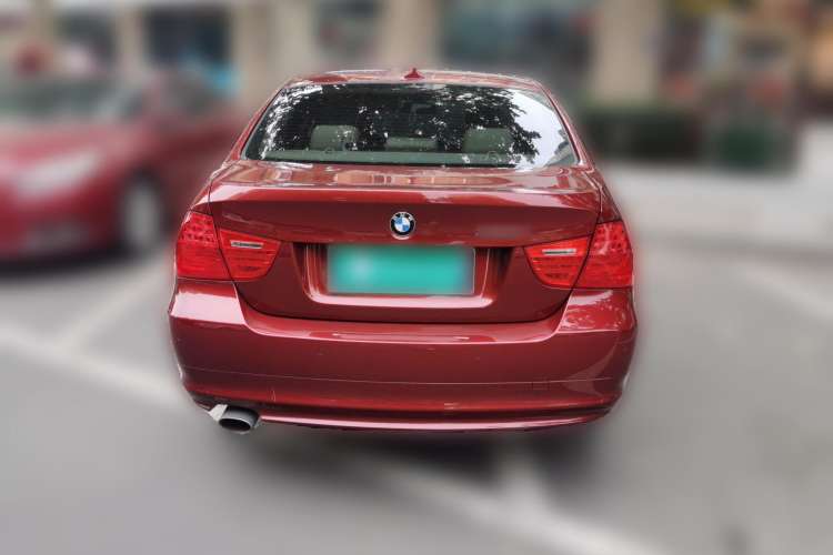 Used BMW 3 Series 2010 320i Luxury Model Rear