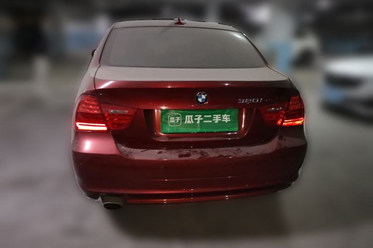 Used BMW 3 Series 2010 320i Luxury Model Rear