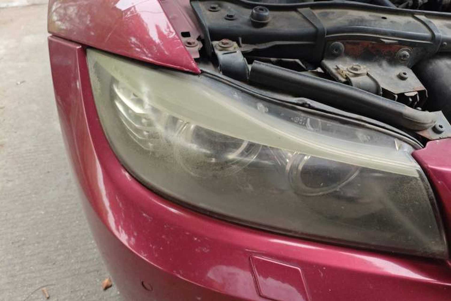 Used BMW 3 Series 2010 320i Luxury Model Right Front Headlight