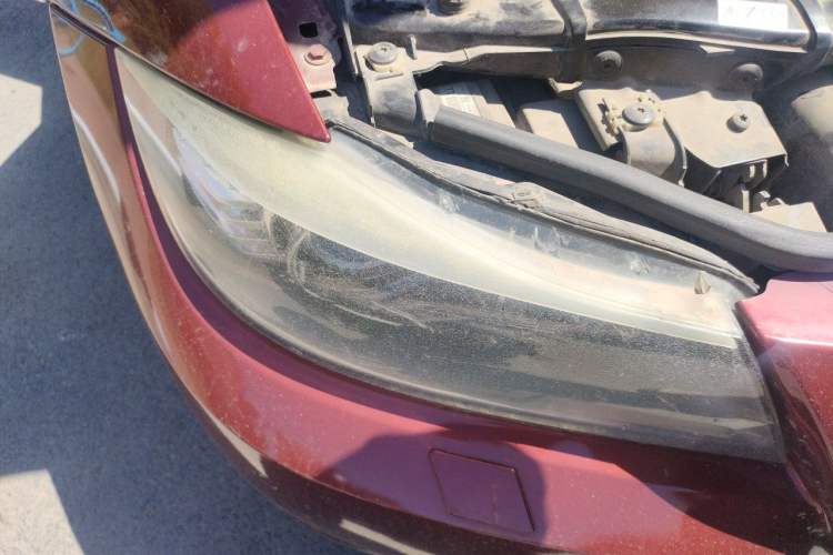 Used BMW 3 Series 2010 320i Luxury Model Right Front Headlight