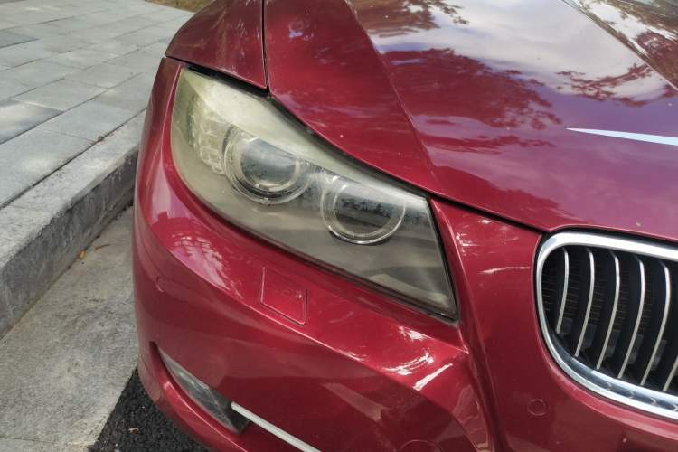 Used BMW 3 Series 2010 320i Luxury Model Right Front Headlight
