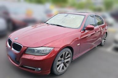 Used BMW 3 Series 2010 320i Luxury Model