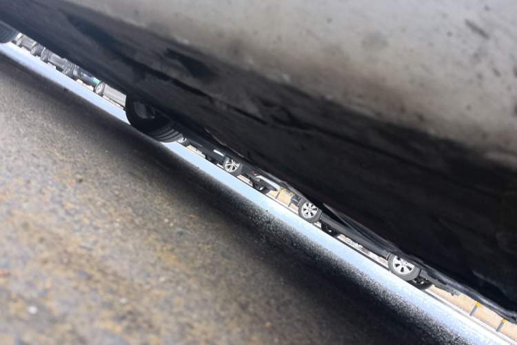 Used BMW 3 Series 2010 325i Sport Edition Chassis Front Right