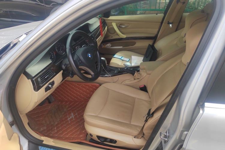 Used BMW 3 Series 2010 325i Luxury Model Driver Seat