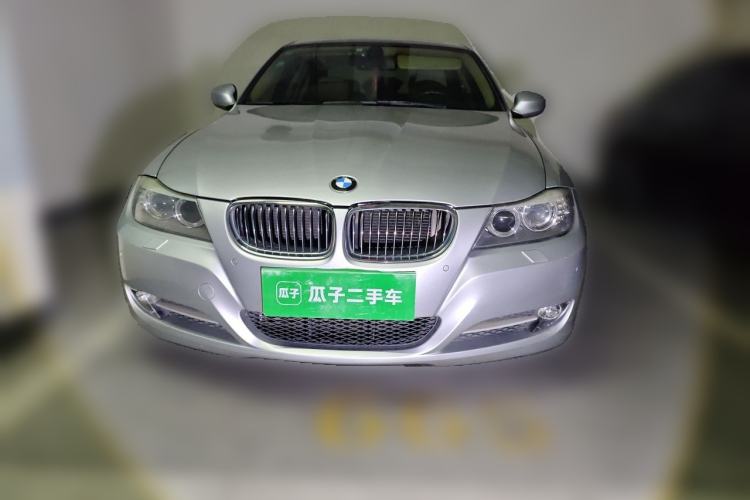 Used BMW 3 Series 2010 320i Luxury Model Front