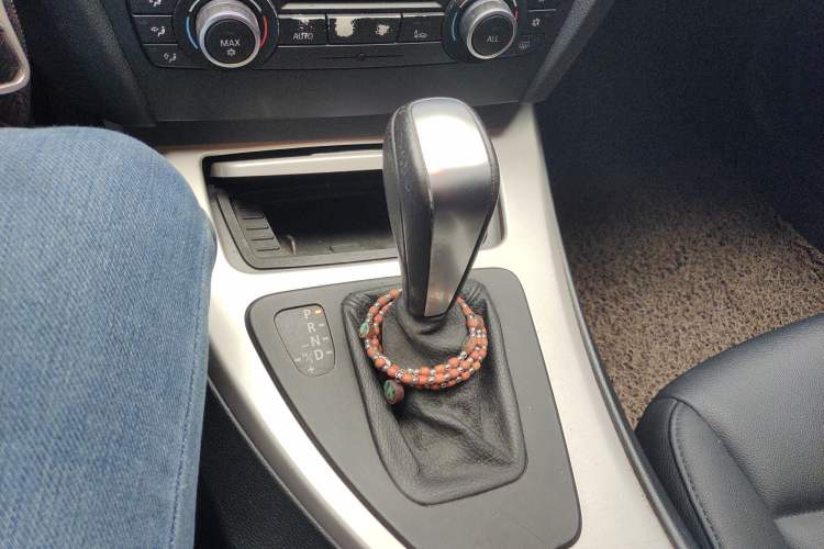 Used BMW 3 Series 2010 318i Leading Model Gear Lever