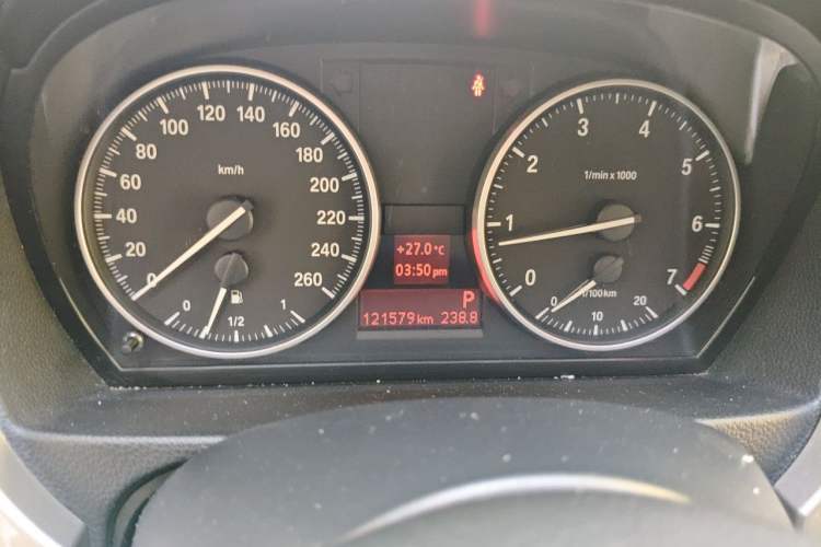 Used BMW 3 Series 2010 320i Luxury Model Instrument Cluster
