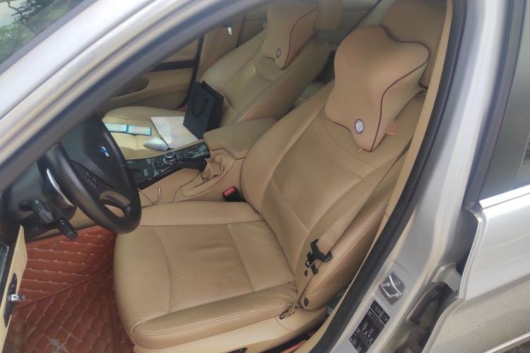 Used BMW 3 Series 2010 325i Luxury Model Left Front Seat