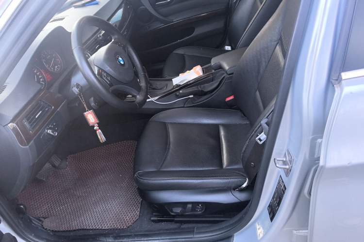 Used BMW 3 Series 2010 325i Sport Edition Left Front Seat