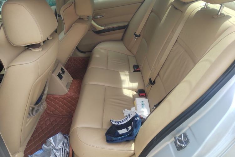 Used BMW 3 Series 2010 325i Luxury Model Left Rear Seat