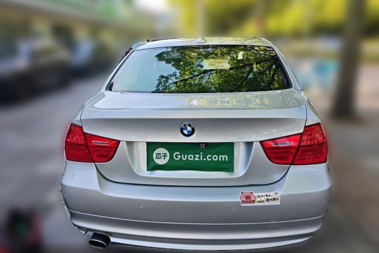 Used BMW 3 Series 2010 320i Luxury Model Rear