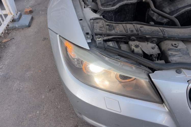 Used BMW 3 Series 2010 325i Sport Edition Right Front Headlight
