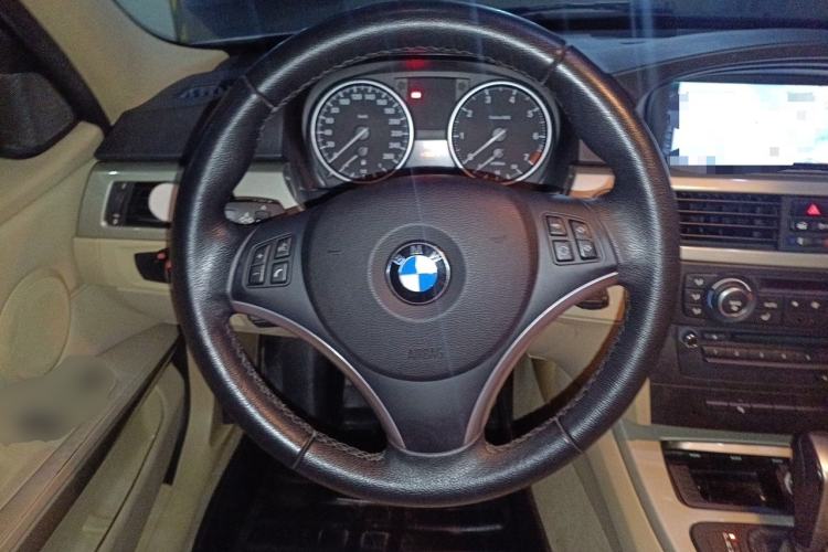 Used BMW 3 Series 2010 320i Luxury Model Steering Wheel